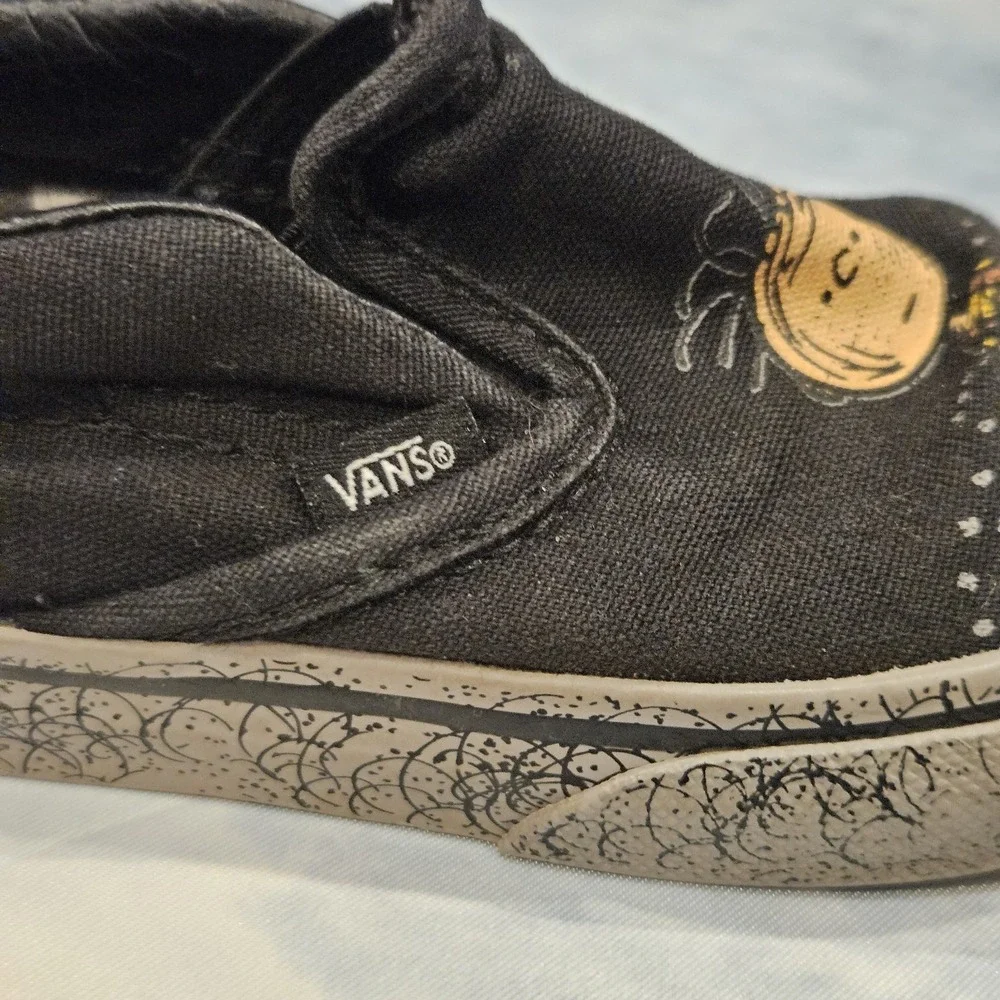 Vans Peanuts Charlie Brown Slip‎ On Toddler Size 7 (See Measurements)